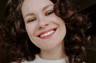 Слив голых звезд